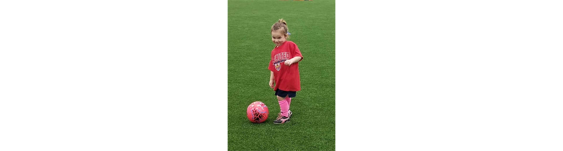 Join FC United Little Strikers (4-8 yr old)